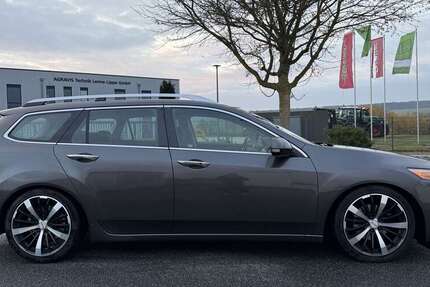 Honda Accord 269.000 km 5.999 &euro; Bad Driburg 33014