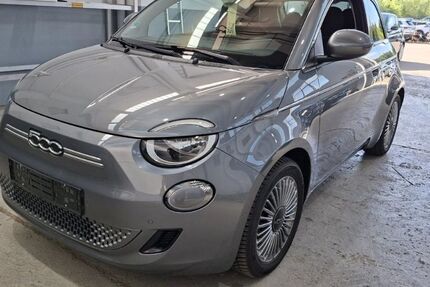 Fiat 500 13.968 km 20.399 &euro; Schloß Holte-Stukenbrock 33758