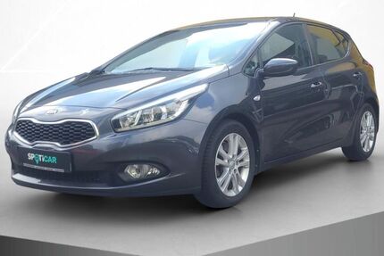 Kia ceed / Ceed 71.326 km 8.790 € Paderborn 33100