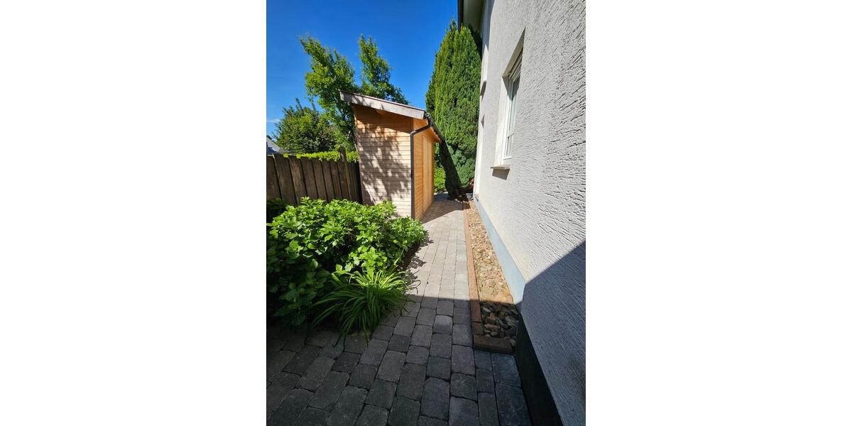 Erdgeschoßwohnung Paderborn - 4 Zimmer, 98 m&sup2;, 339.000&euro; | Angebot:24749059
