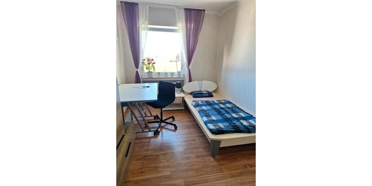 Etagenwohnung Bad Wünnenberg - 1 Zimmer, 90 m&sup2;, 450&euro; | Angebot:26317761