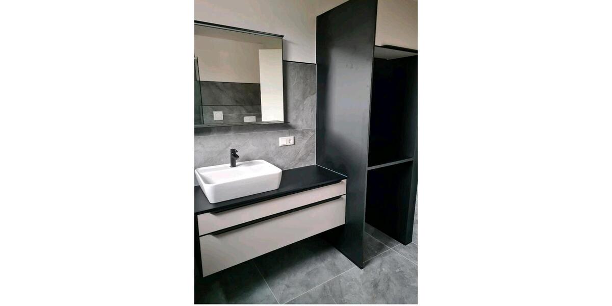 Erdgeschoßwohnung Geseke - 3 Zimmer, 92 m&sup2;, 1.300&euro; | Angebot:26237054