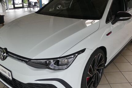 VW Golf 10.436 km 33.920 € Steinheim 32839