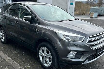 Ford Kuga 55.000 km 15.980 &euro; Marsberg 34431