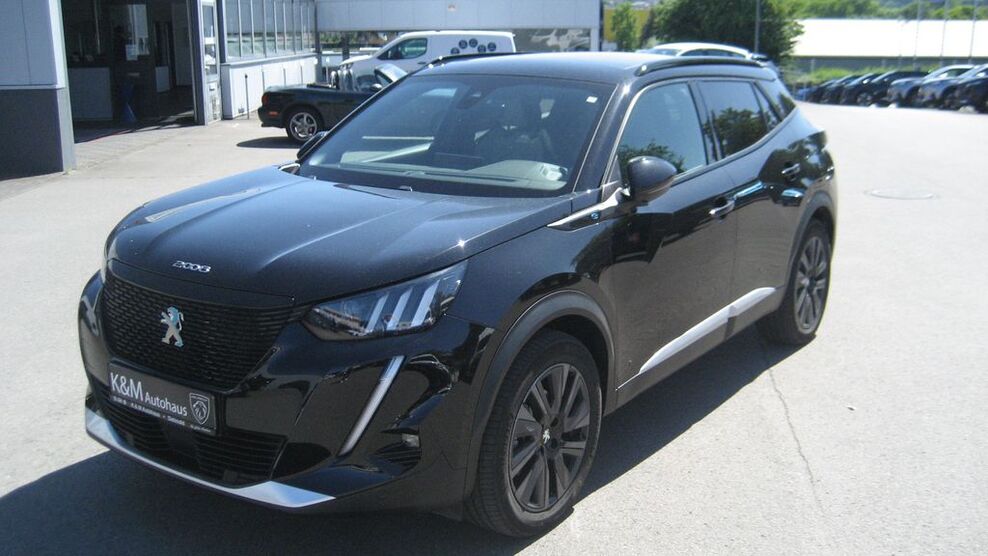 Peugeot 2008 29.000 km 18.990 € Detmold 32758