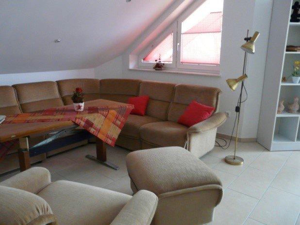 Dachgeschoßwohnung Paderborn - 2 Zimmer, 60 m&sup2;, 640&euro; | Angebot:27623771