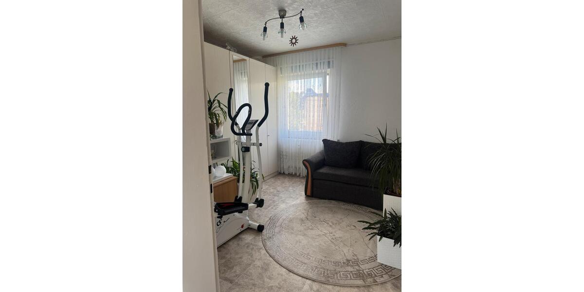 Einfamilienhaus Altenbeken - 3 Zimmer, 100 m&sup2;, 1.000&euro; | Angebot:27615066