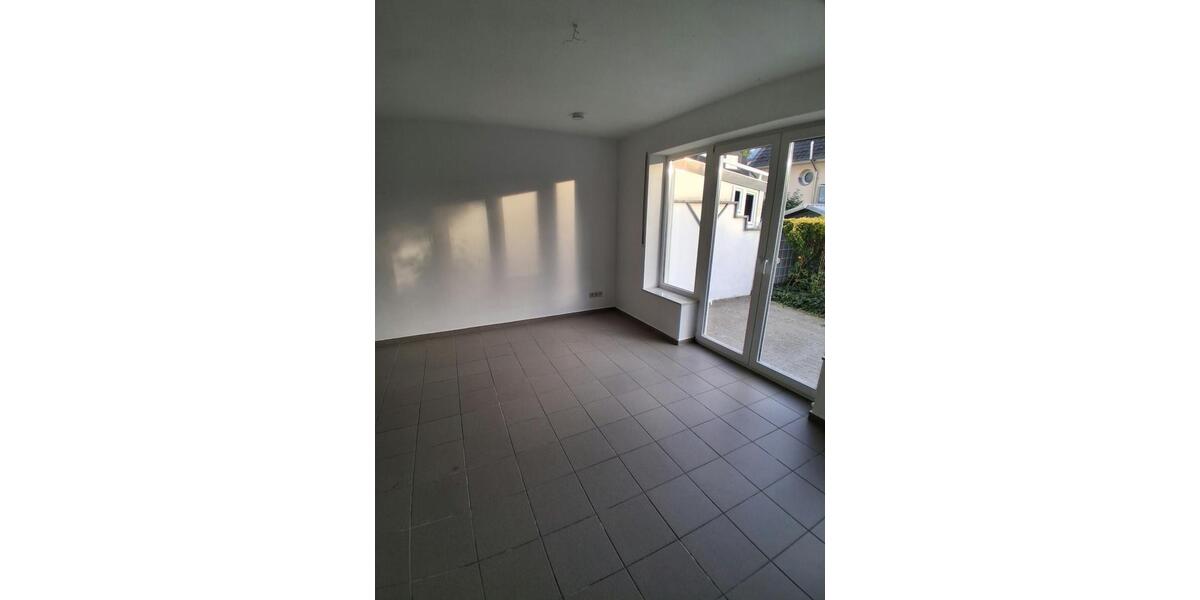 Reihenhaus Paderborn - 4 Zimmer, 107 m&sup2;, 430.000&euro; | Angebot:27618006