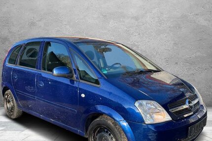 Opel Meriva 137.000 km 3.200 € Detmold 32758
