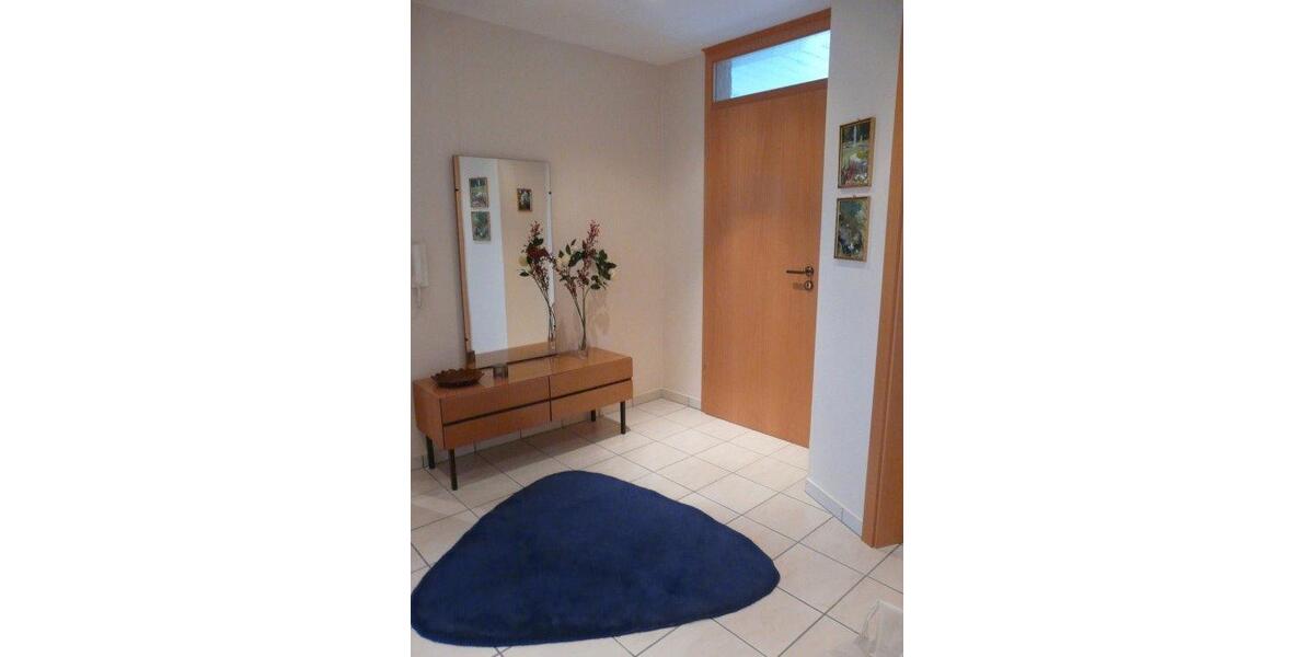 Dachgeschoßwohnung Paderborn - 2 Zimmer, 60 m&sup2;, 640&euro; | Angebot:27623771