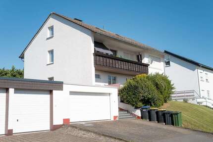 Haus Brakel - 10 Zimmer, 232 m&sup2;, 305.000&euro; | Angebot:26790283