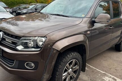 VW Amarok 240.000 km 10.900 € Detmold 32758