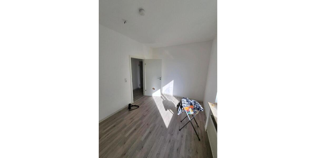 Etagenwohnung Paderborn Univiertel - 3 Zimmer, 89 m&sup2;, 880&euro; | Angebot:27600505