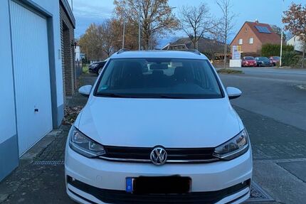 VW Touran 118.500 km 17.000 &euro; Lippstadt 59558