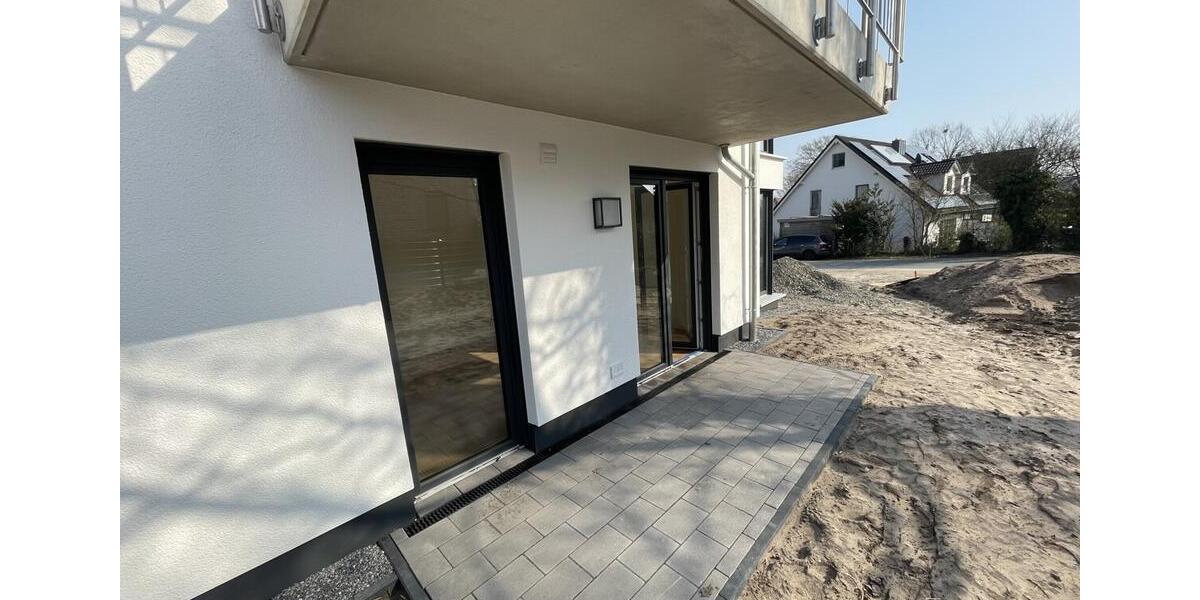 Erdgeschoßwohnung Detmold Hiddesen - 3 Zimmer, 90 m&sup2;, 1.300&euro; | Angebot:26660209