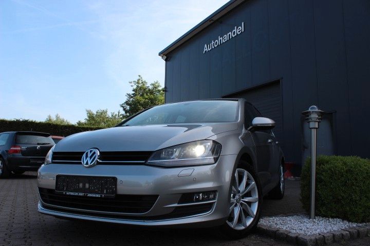 VW Golf 150.000 km 8.999 &euro; Lippstadt 59557