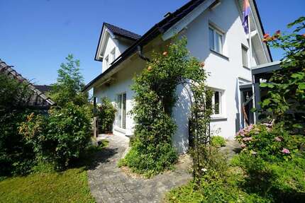 Haus Paderborn / Benhausen Benhausen - 7 Zimmer, 156 m&sup2;, 499.000&euro; | Angebot:27308390