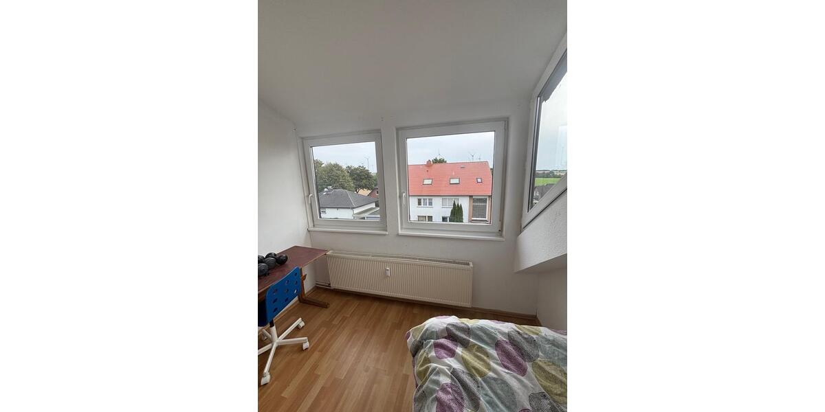 Dachgeschoßwohnung Paderborn Neuenbeken - 3 Zimmer, 62 m&sup2;, 589&euro; | Angebot:27577036