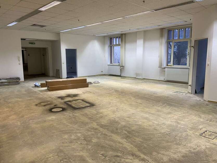 Büro in Bielefeld 1.470 € 210 m² zimmer