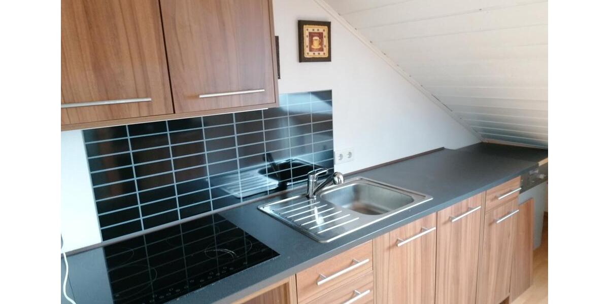 Dachgeschoßwohnung Brakel - 3 Zimmer, 88 m&sup2;, 430&euro; | Angebot:26321221