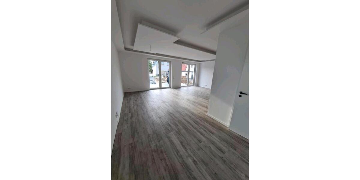 Erdgeschoßwohnung Geseke - 3 Zimmer, 92 m&sup2;, 1.300&euro; | Angebot:26237054