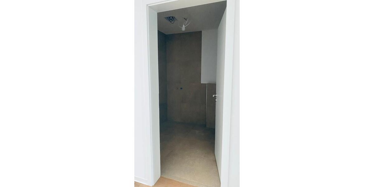 Dachgeschoßwohnung Paderborn - 2 Zimmer, 76 m&sup2;, 1.088&euro; | Angebot:26676318