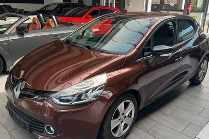 Renault Clio 165.000 km 5.700 &euro; Detmold 32758