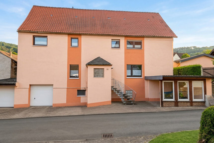 Haus Marsberg - 12 Zimmer, 280 m&sup2;, 175.000&euro; | Angebot:25824441