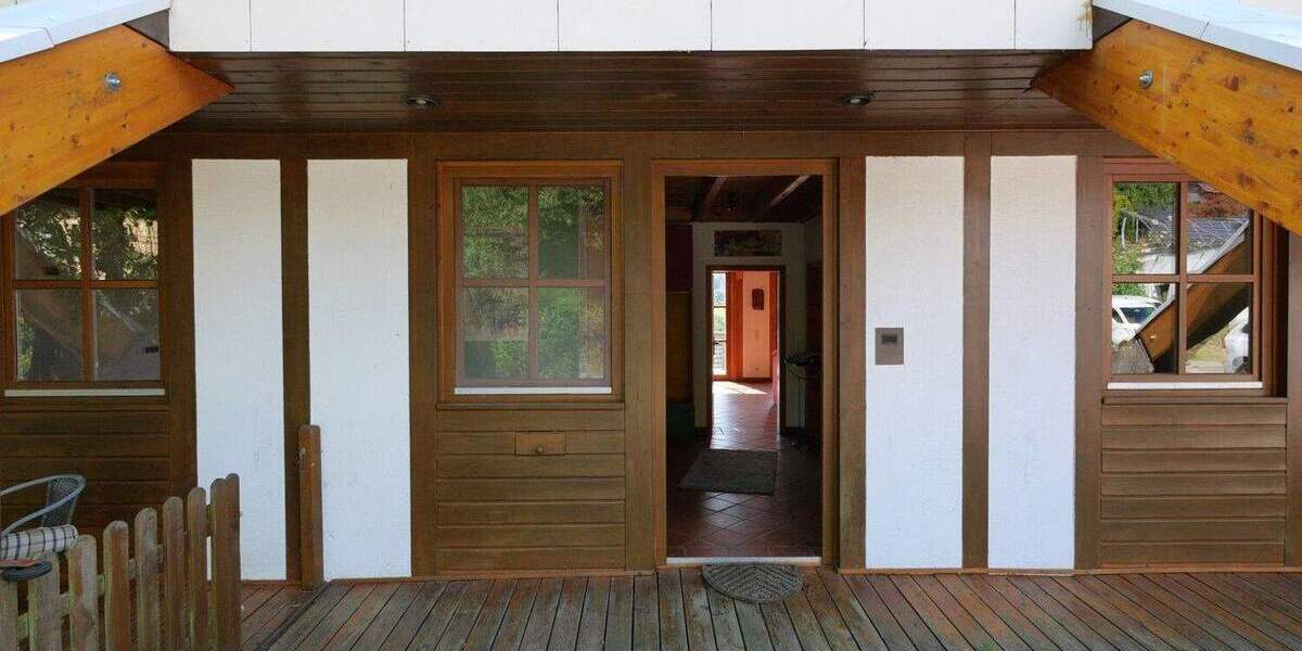 Einfamilienhaus Bad Wünnenberg Fürstenberg - 6 Zimmer, 218 m&sup2;, 329.000&euro; | Angebot:25265216