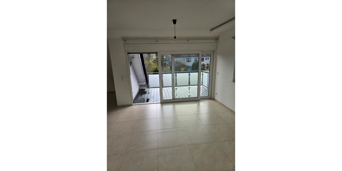 Etagenwohnung Bad Lippspringe - 3 Zimmer, 95 m&sup2;, 330.000&euro; | Angebot:26483358