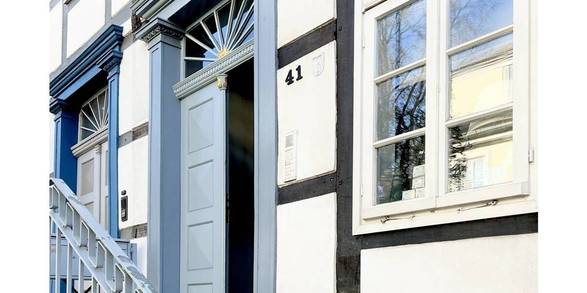 Etagenwohnung Detmold Innenstadt - 2 Zimmer, 93 m&sup2;, 199.000&euro; | Angebot:26093789