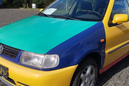 VW Polo 187.300 km 5.499 &euro; Paderborn 33104