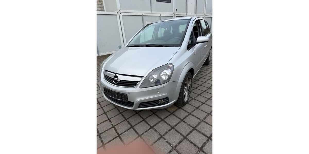 Opel Zafira 187.072 km 1.499 &euro; Paderborn 33104
