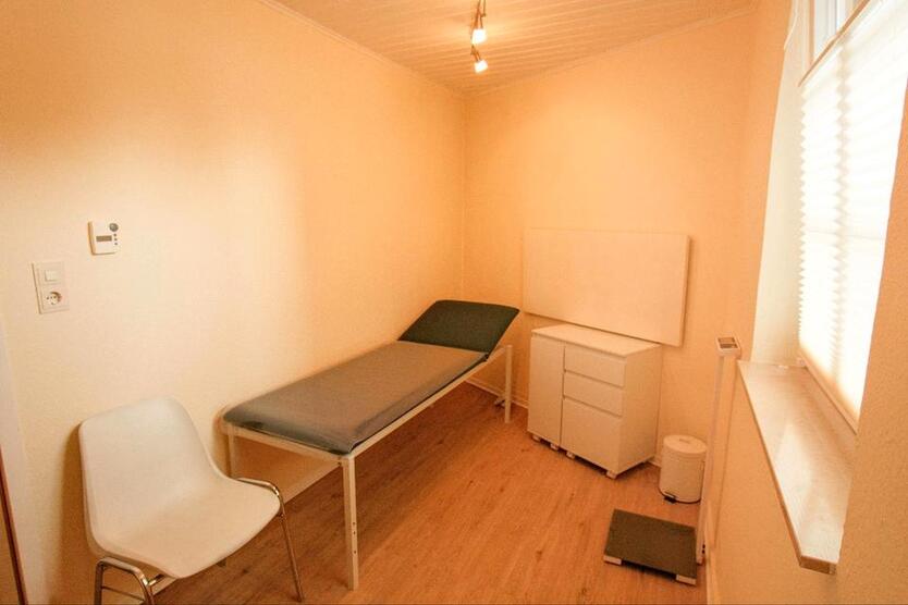 Untermiete Büro Praxis vormittags