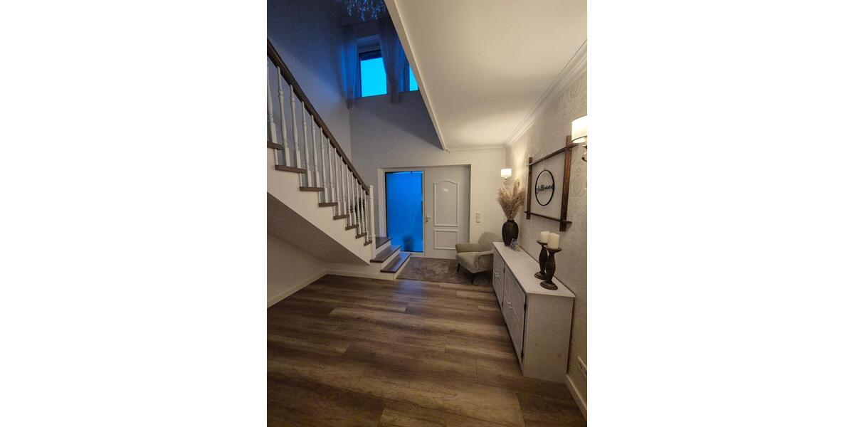 Einfamilienhaus Augustdorf - 6 Zimmer, 187 m&sup2;, 685.000&euro; | Angebot:26250281