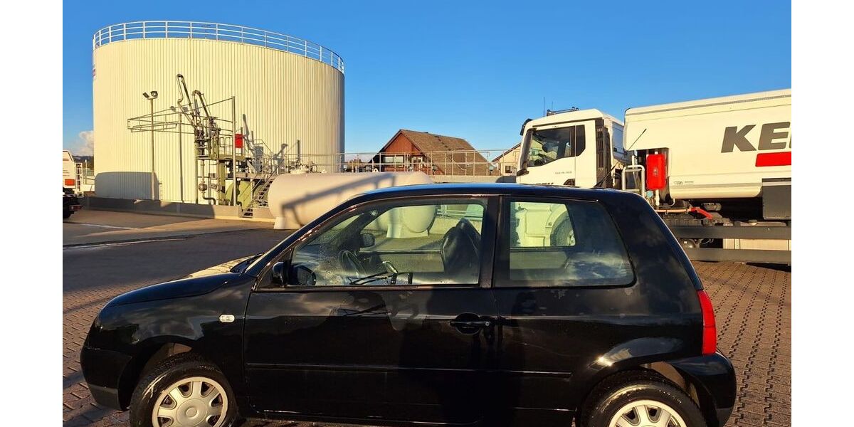 VW Lupo 210.000 km 800 &euro; Brakel 33034