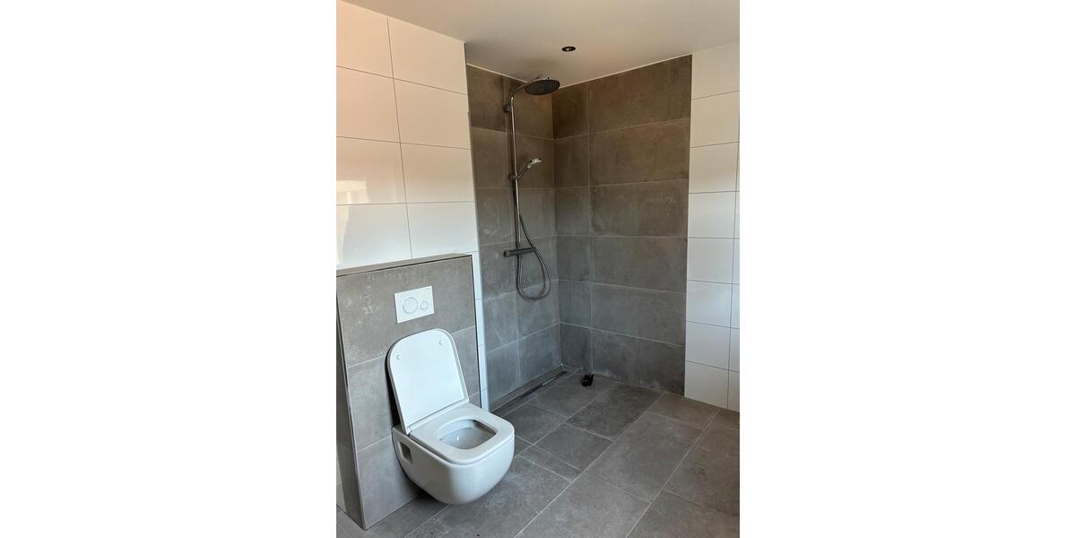 Erdgeschoßwohnung Borchen - 4 Zimmer, 100 m&sup2;, 1.100&euro; | Angebot:27551990