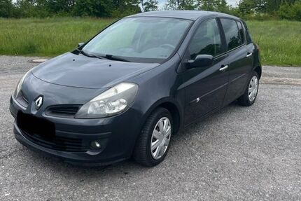 Renault Clio 194.750 km 1.600 &euro; Detmold 32760