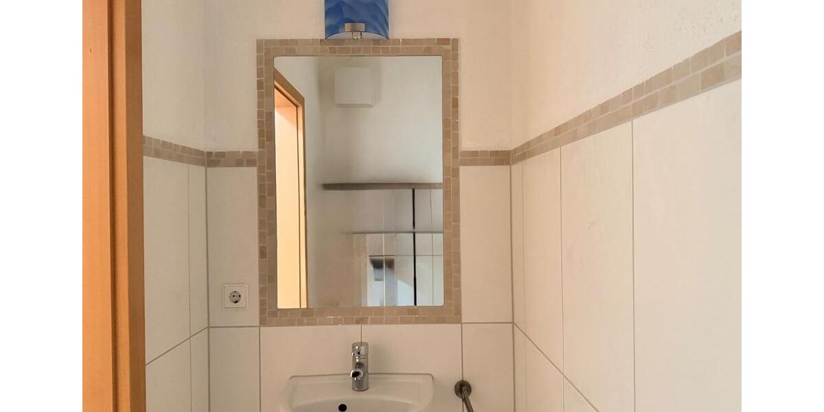 Dachgeschoßwohnung Schloß Holte-Stukenbrock Stukenbrock - 3 Zimmer, 82 m&sup2;, 255.000&euro; | Angebot:23190968