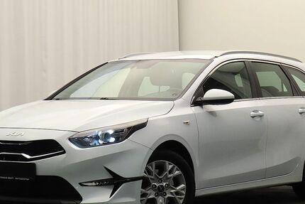 Kia ceed Sportswagon 97.000 km 16.999 &euro; Bad Lippspringe 33175