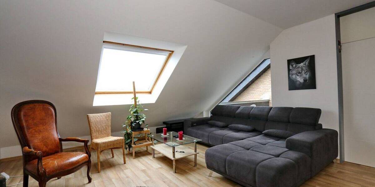 Etagenwohnung Büren - 2 Zimmer, 63 m&sup2;, 380&euro; | Angebot:26881842