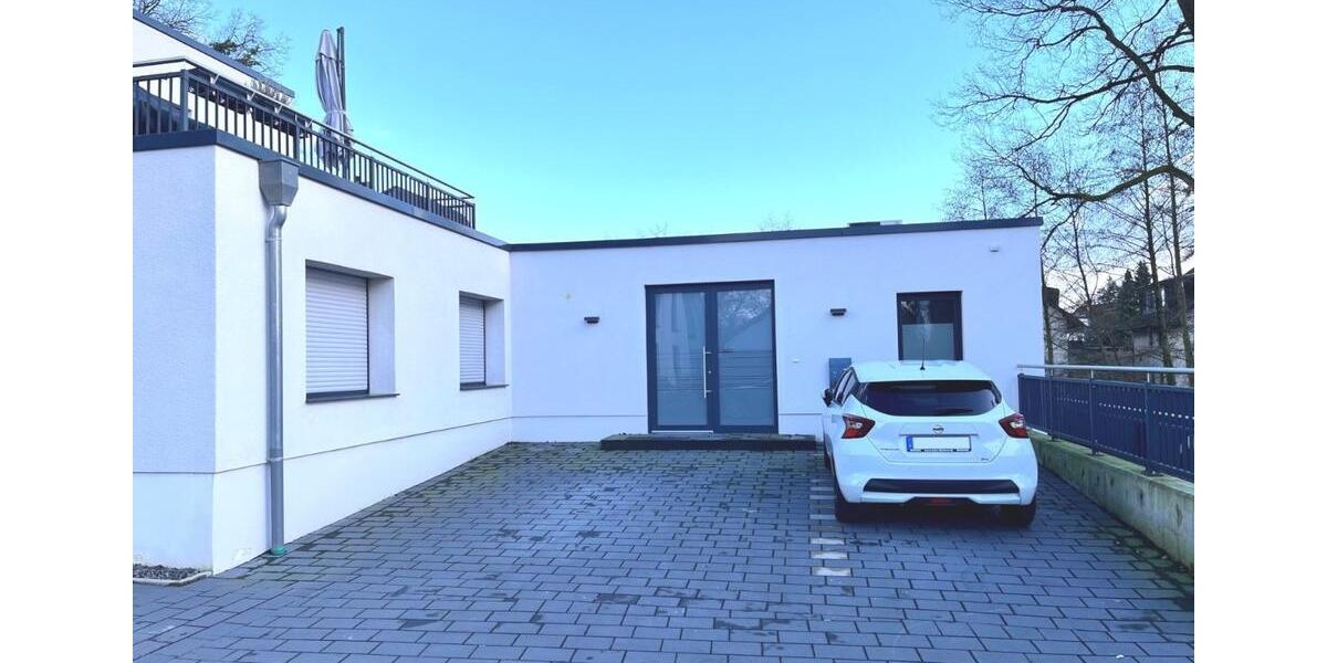 Erdgeschoßwohnung Schloß Holte-Stukenbrock Stukenbrock - 3 Zimmer, 138 m&sup2;, 1.380&euro; | Angebot:26249905