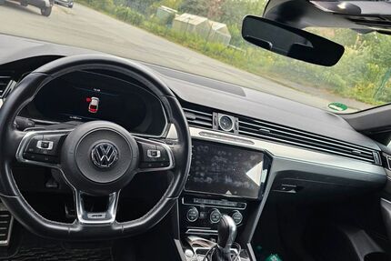 VW Arteon 171.000 km 19.850 &euro; Oerlinghausen 33813