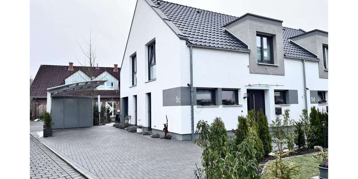 Einfamilienhaus Detmold Hiddesen - 4 Zimmer, 128 m&sup2;, 1.865&euro; | Angebot:25044233