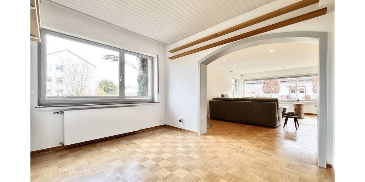 Einfamilienhaus Detmold Diestelbruch - 6 Zimmer, 219 m&sup2;, 525.000&euro; | Angebot:26081142