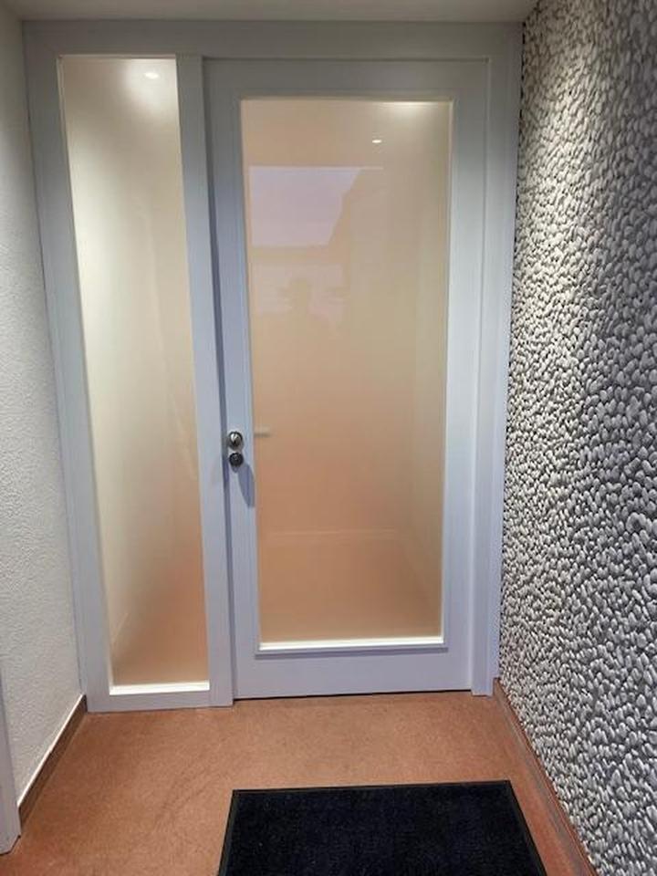 Attraktive Gewerberäume in Detmold zu vermieten – renoviert, mit mind. 8 Parkplätzen