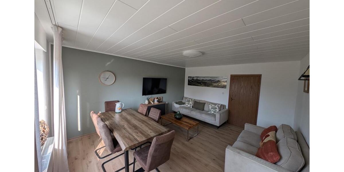 Etagenwohnung Salzkotten - 3 Zimmer, 100 m&sup2;, 700&euro; | Angebot:27611929