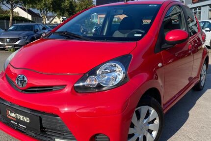 Toyota Aygo (X) 79.000 km 5.499 € Paderborn 33100