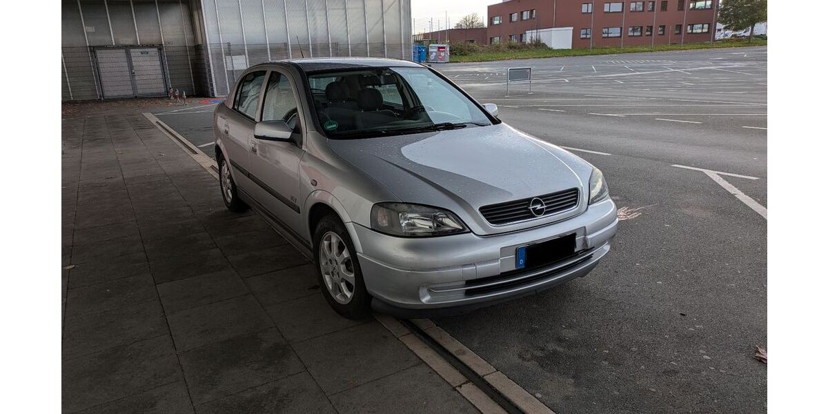 Opel Astra 167.000 km 1.890 &euro; Paderborn 33102
