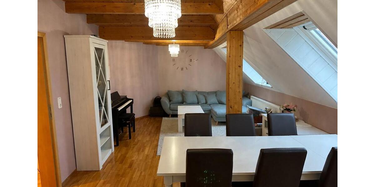 Dachgeschoßwohnung Willebadessen - 1 Zimmer, 85 m&sup2;, 650&euro; | Angebot:26040261